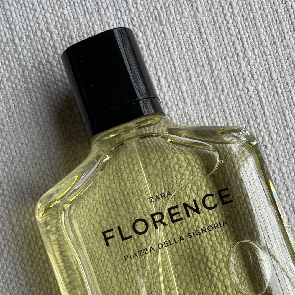Zara Florence Piazza della Signoria fragrance
